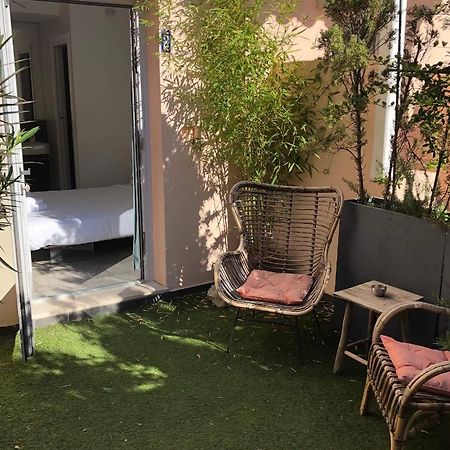 The Edwards Suites Saint Tropez Bagian luar foto